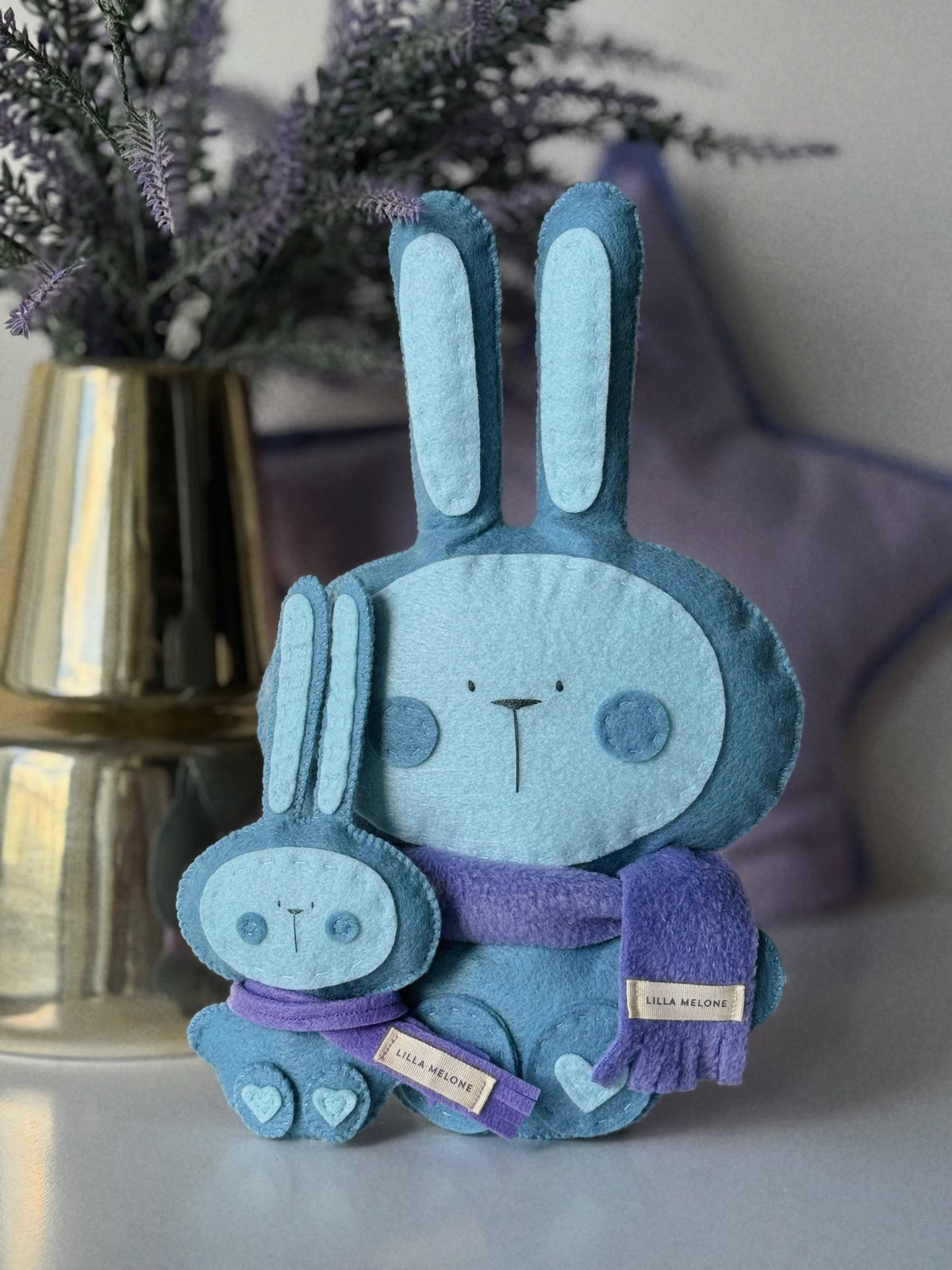 Max the Bunny (small) / Sky Blue