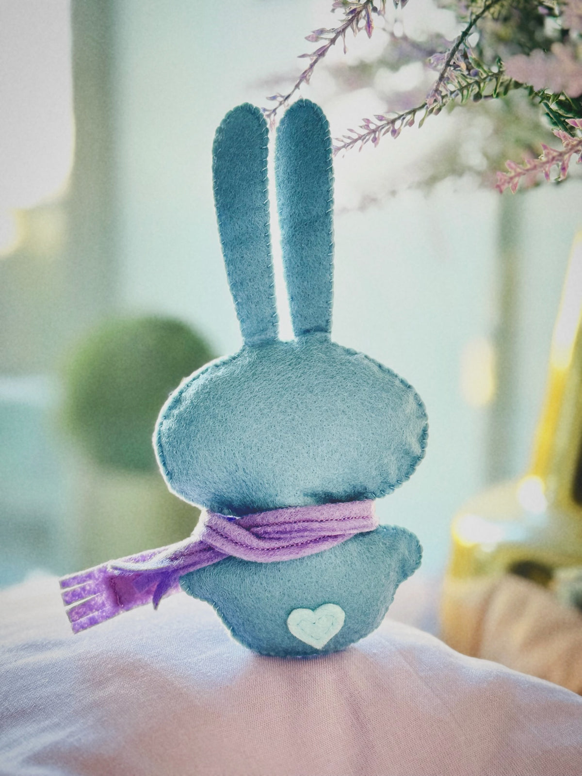 Max the Bunny (small) / Sky Blue